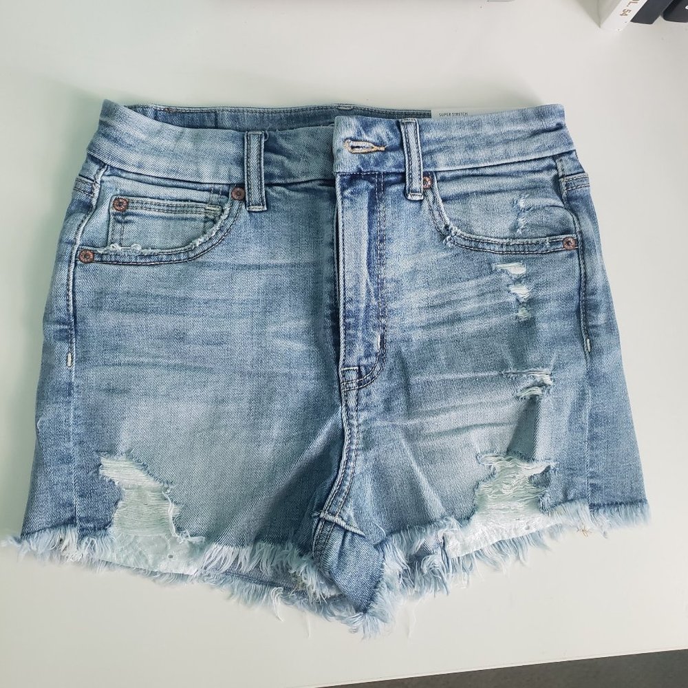 American Eagle Curvy Hi Rise Shortie